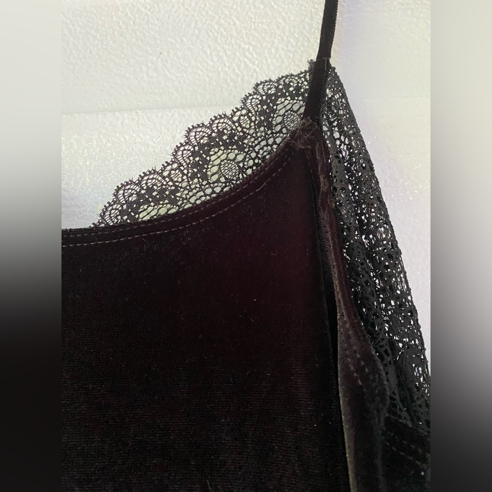 NWT Anthropologie Maronie Black velvet mini dress Size L - Picture 6 of 8